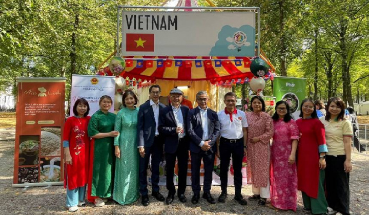 Quảng bá nông sản thực phẩm Việt Nam đến người tiêu dùng tại Hà Lan