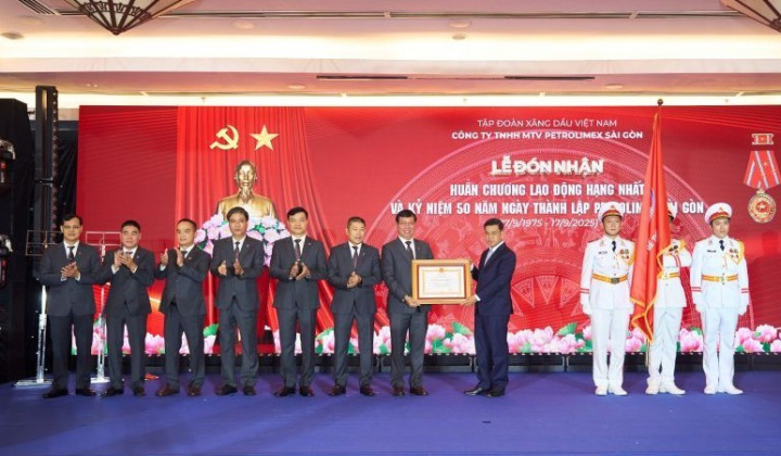 Petrolimex Sài Gòn kỷ niệm 50 năm Ngày thành lập và đón nhận Huân chương Lao động hạng Nhất