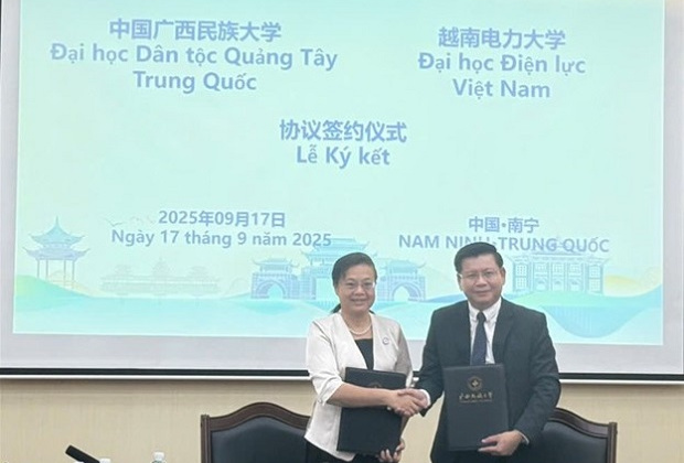 EPU tăng cường hợp tác với Trường Đại học Dân tộc Quảng Tây, Trung Quốc