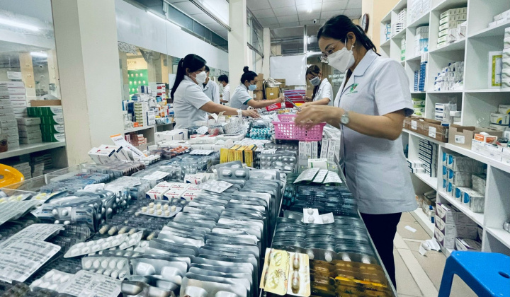 Hà Nội đẩy mạnh kiểm tra, giám sát công tác đảm bảo cung ứng và sử dụng thuốc tại các bệnh viện công lập