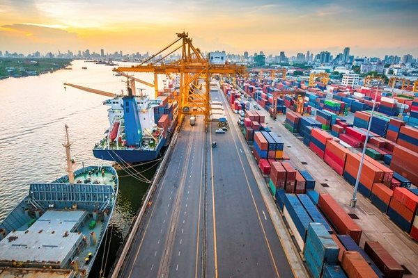 Một số quy định mới về thực hiện thủ tục biên phòng điện tử cảng biển