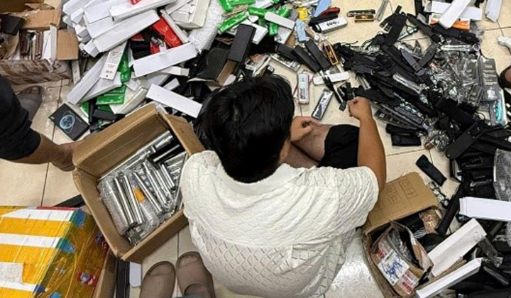 Công an TP Hà Nội triệt phá đường dây rao bán công khai hàng trăm vũ khí trên mạng