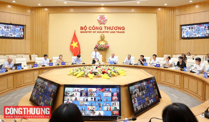 Bộ trưởng Nguyễn Hồng Diên chủ trì Hội nghị giao ban Xúc tiến thương mại với hệ thống Thương vụ Việt Nam ở nước ngoài tháng 8/2025