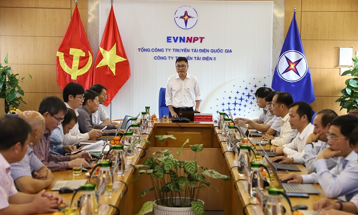 Truyền tải điện 3: Đảm bảo cung cấp điện phục vụ Đại hội đại biểu toàn quốc lần thứ XIV của Đảng