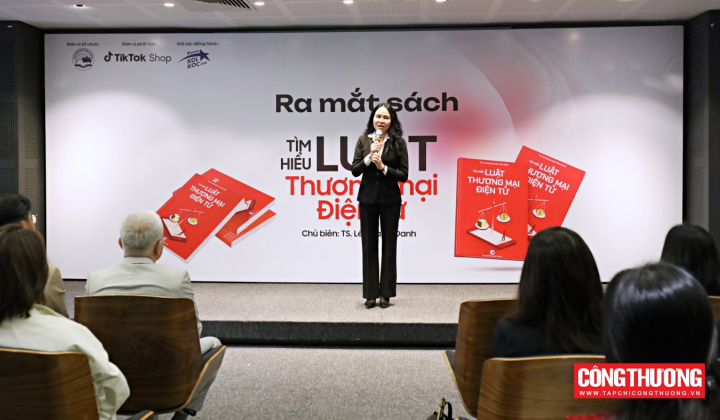 Khơi thông nguồn lực từ hành lang pháp lý mới qua cuốn sách "Tìm hiểu Luật Thương mại điện tử"