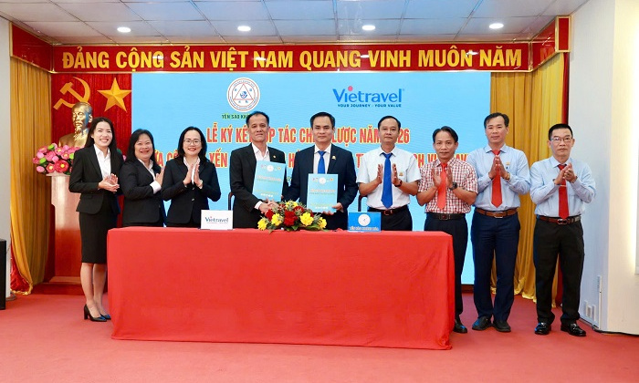 Công ty Yến sào Khánh Hòa ký kết hợp tác với Công ty Du lịch Vietravel - CN Khánh Hòa