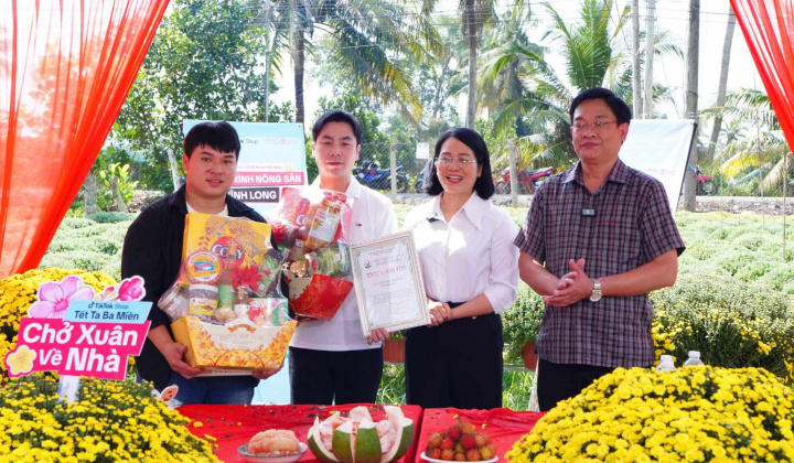 Vĩnh Long: Đẩy mạnh xúc tiến thương mại nông sản trên nền tảng số