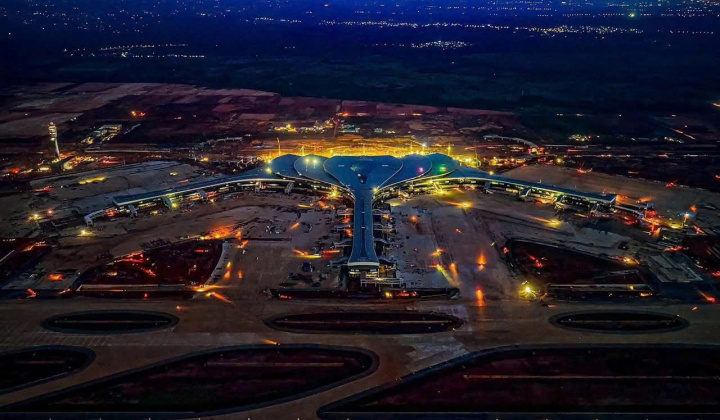 Đầu tư xây dựng lưới điện năm 2025: EVNSPC về đích vượt chỉ tiêu