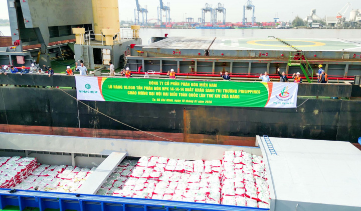 Chào mừng Đại hội XIV: Phân bón Miền Nam xuất khẩu 10.000 tấn NPK sang Philippines