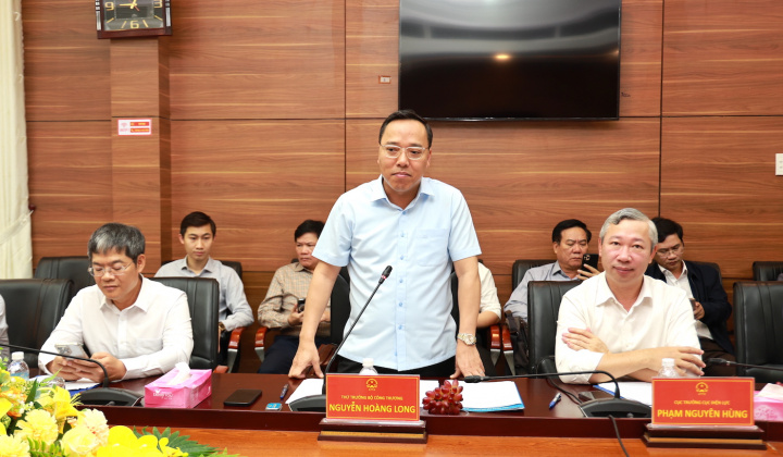 Thứ trưởng Nguyễn Hoàng Long làm việc với tỉnh Khánh Hòa về thực hiện Quy hoạch điện VIII điều chỉnh