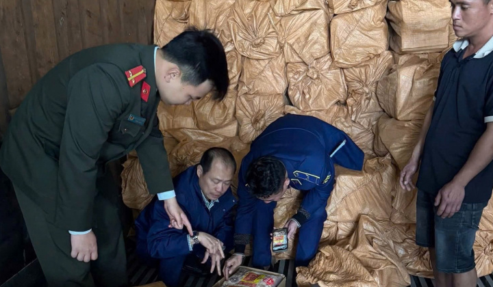 Hà Nội: Kịp thời ngăn chặn hơn 12 tấn thực phẩm bẩn trước khi tuồn ra thị trường Tết