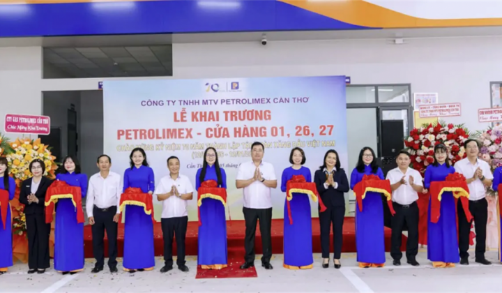 Petrolimex Cần Thơ: Đồng loạt khai trương 3 cửa hàng xăng dầu