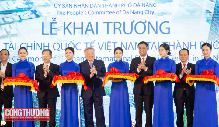 Khai trương Trung tâm Tài chính quốc tế Việt Nam tại Đà Nẵng