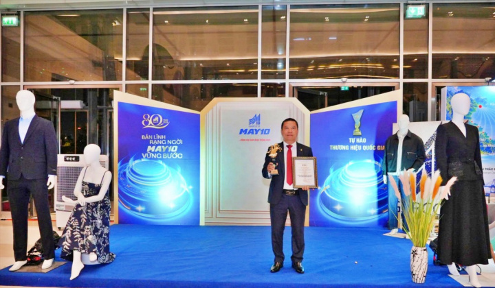 Tổng giám đốc May 10 được vinh danh là doanh nhân Việt Nam tiêu biểu - Cúp Thánh gióng 2026