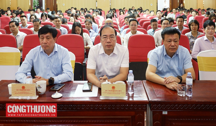 Đảng bộ Bộ Công Thương học tập, quán triệt Nghị quyết Hội nghị Trung ương 4 khóa XIV