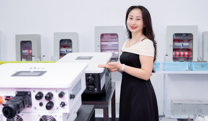 Công ty Cổ phần Dịch vụ và Thương mại Điện mặt trời Đức Anh: Đồng hành cùng khách hàng trên hành trình chuyển đổi năng lượng xanh