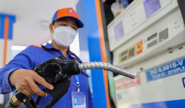Tiếp tục kéo dài thời hạn áp dụng chính sách thuế đối với xăng, dầu đến hết 31/12/2026