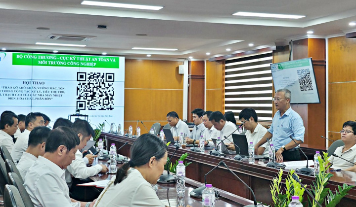 Tháo gỡ vướng mắc, thúc đẩy công tác tiêu thụ tro, xỉ, thạch cao