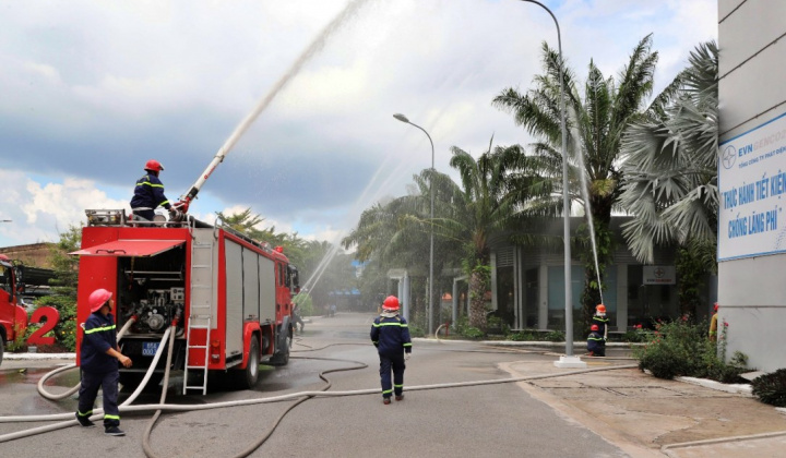 EVNGENCO2 phối hợp diễn tập phương án phòng cháy, chữa cháy và cứu nạn, cứu hộ năm 2026