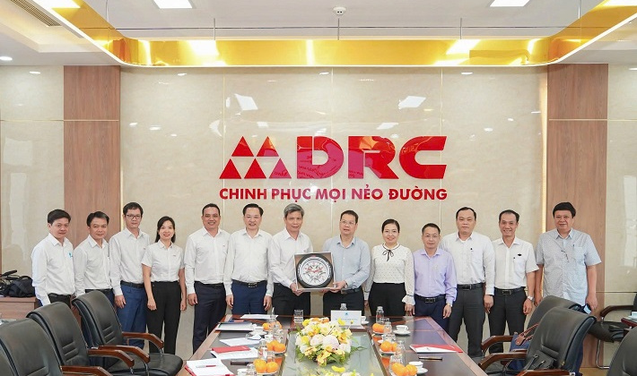 Chủ tịch UBND TP. Đà Nẵng làm việc với DRC về mở rộng thị trường, phát triển sản xuất