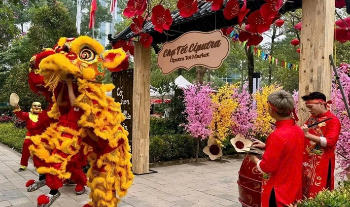 Chợ tết Ciputra 2026: Xuân truyền thống trong lòng đô thị quốc tế