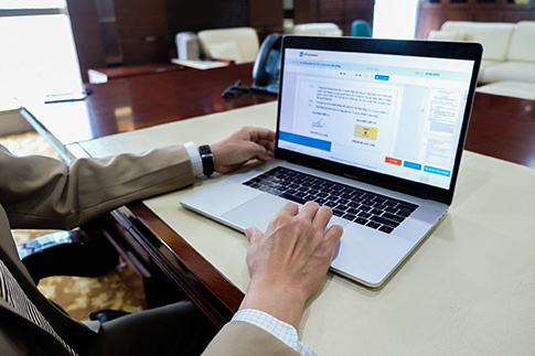 Một số vấn đề pháp lý đặt ra đối với hợp đồng lao động điện tử trong bối cảnh chuyển đổi số