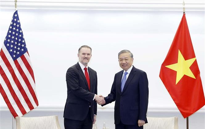 Tổng Bí thư Tô Lâm tiếp Trưởng đại diện Thương mại Hoa Kỳ Jamieson Greer