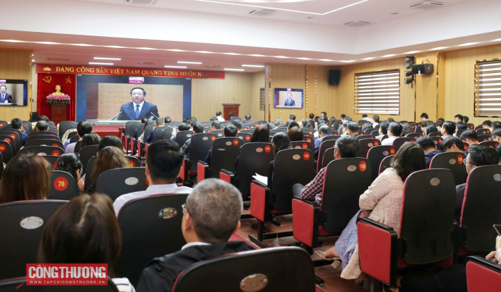 Bộ Công Thương tham dự Hội nghị toàn quốc quán triệt, triển khai thực hiện Nghị quyết 79 và Nghị quyết 80 của Bộ Chính trị