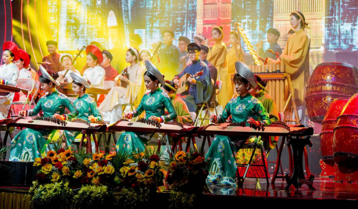 Xây dựng bộ nhận diện hình ảnh quốc gia Việt Nam