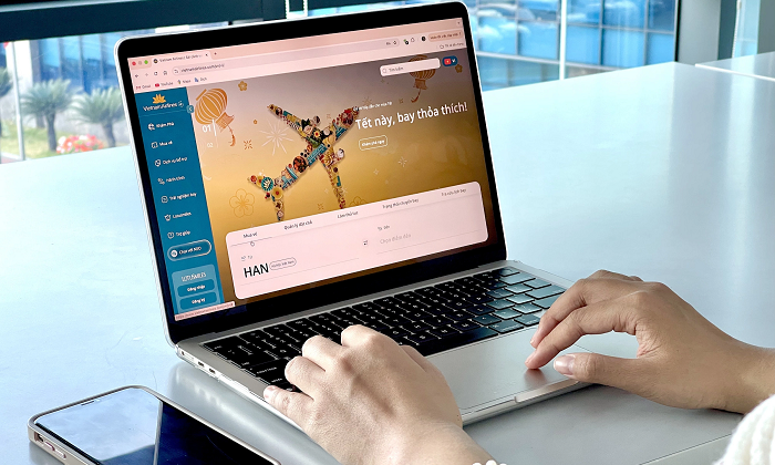 Vietnam Airlines ra mắt website mới mở “cửa ngõ số” trong hành trình 5 sao