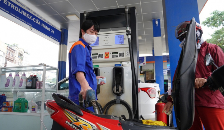 Giá xăng dầu trong nước tiếp tục giữ ổn định