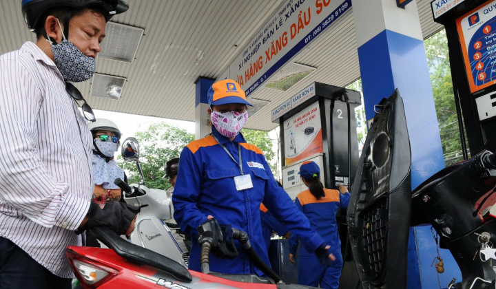 Thủ tướng giao Bộ Công Thương xây dựng các kịch bản tiết kiệm năng lượng và đẩy mạnh tuyên truyền trong xã hội