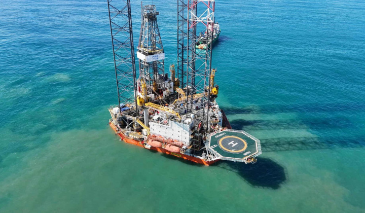 Giá xăng dầu hôm nay 20/3: Giá dầu hạ nhiệt khi nguồn cung được hỗ trợ