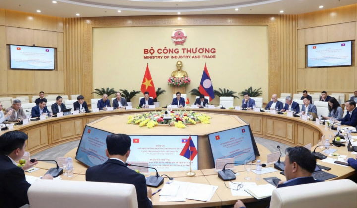 Việt Nam - Lào: Thúc đẩy hợp tác kinh tế, thương mại và năng lượng