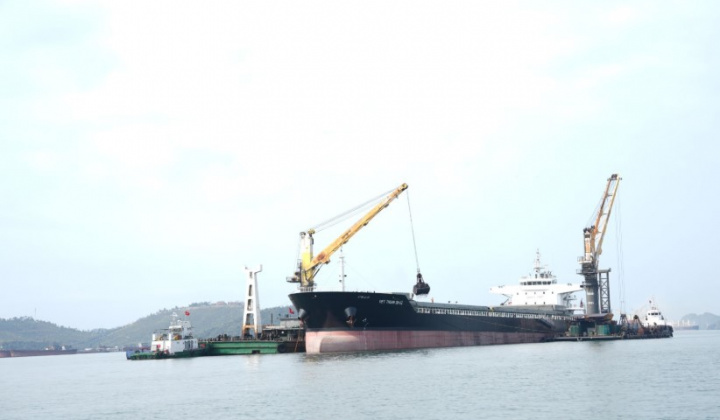 TKV tăng cường công tác quản lý, vận hành kho cảng hiệu quả