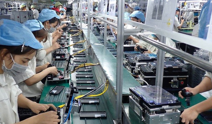 Xuất nhập khẩu hàng hóa đạt gần 200 tỷ USD sau 2,5 tháng