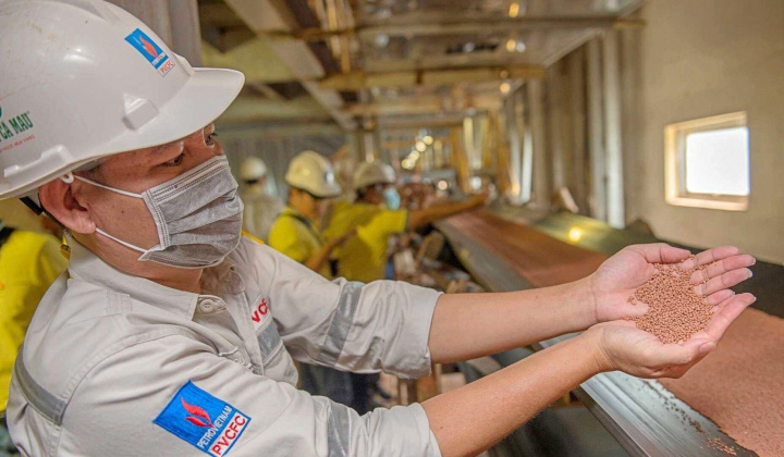 Giá phân bón có thể quay lại đỉnh năm 2022, Đạm Cà Mau (DCM), Đạm Phú Mỹ (DPM) kỳ vọng hưởng lợi lớn