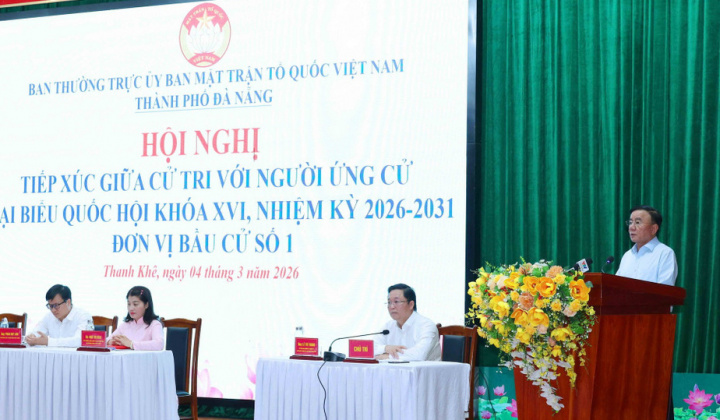 Thường trực Ban Bí thư Trần Cẩm Tú dự Hội nghị tiếp xúc giữa cử tri với người ứng cử đại biểu Quốc hội tại Đà Nẵng