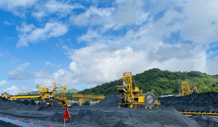 TKV: Tiêu thụ 6,98 triệu tấn than sạch trong 2 tháng đầu năm