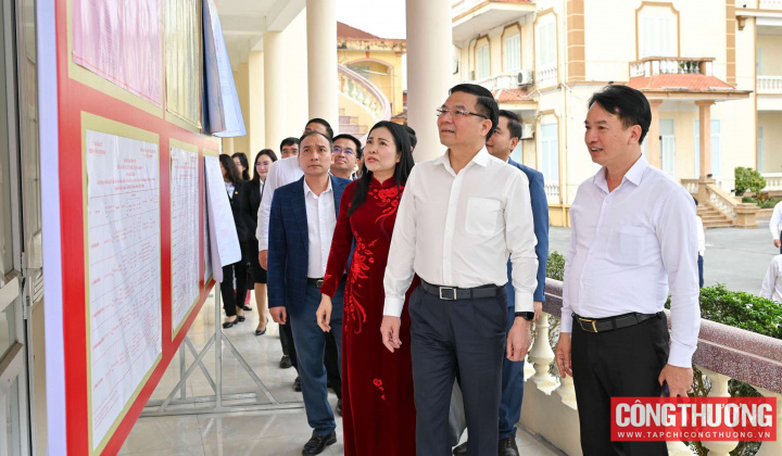 Cử tri xã Thanh Hà, Hải Phòng nhất trí cao với Chương trình hành động của các ứng cử viên đại biểu Quốc hội