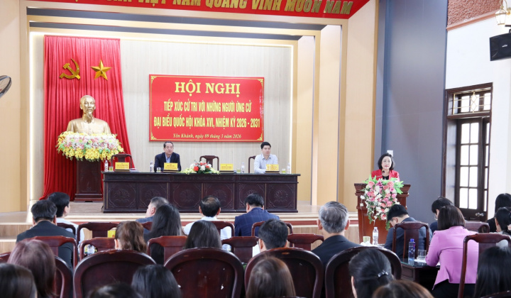 Ninh Bình: Những người ứng cử đại biểu Quốc hội khóa XVI tiếp xúc cử tri tại Yên Khánh