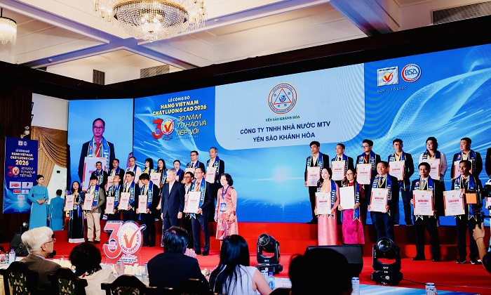 Yến sào Khánh Hòa 17 năm liên tiếp giữ vững danh hiệu hàng Việt Nam chất lượng cao