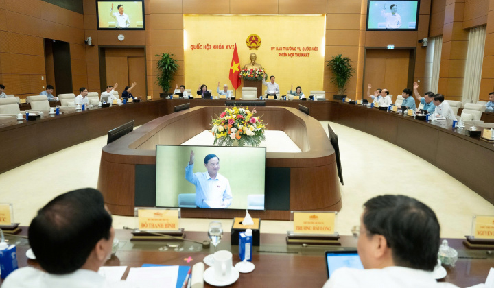 Ủy ban Thường vụ Quốc hội thông qua về nguyên tắc thành lập thành phố Đồng Nai trực thuộc Trung ương