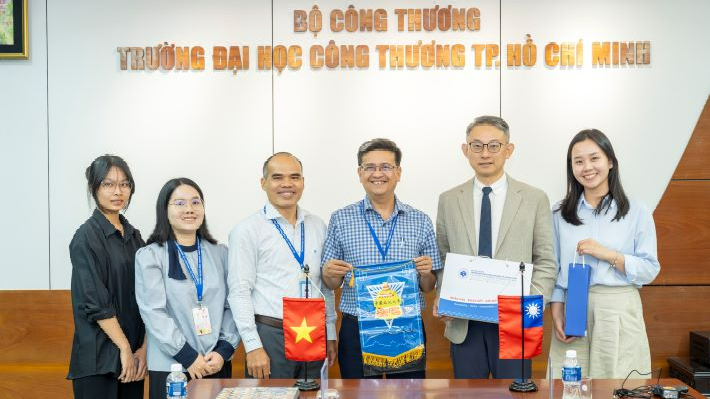 HUIT tăng cường liên kết đào tạo 2+2 với Đại học Văn hóa Trung Quốc (Đài Loan)