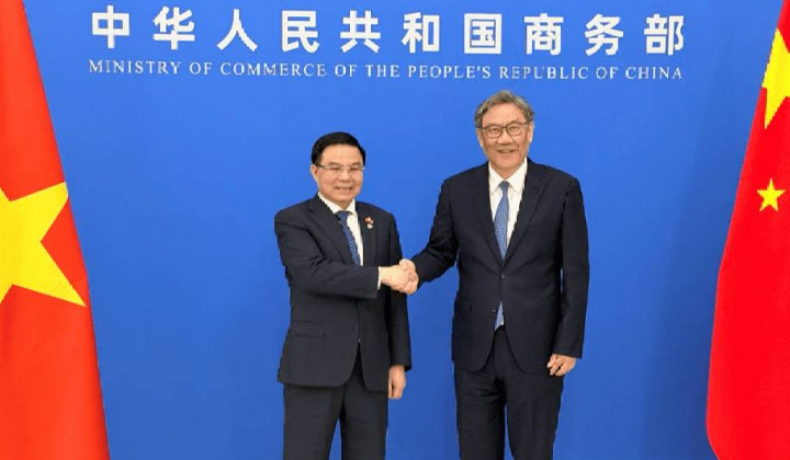 Bộ trưởng Lê Mạnh Hùng và Bộ trưởng Bộ Thương mại Trung Quốc Vương Văn Đào thúc đẩy hợp tác thương mại song phương