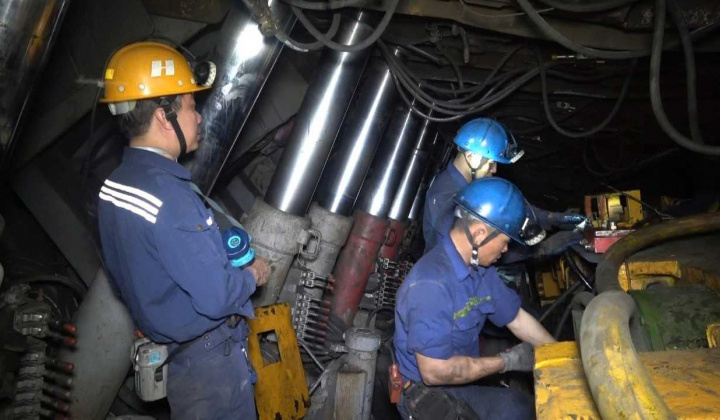 Khối Cơ khí TKV đạt doanh thu hơn 982 tỷ đồng trong Quý I/2026