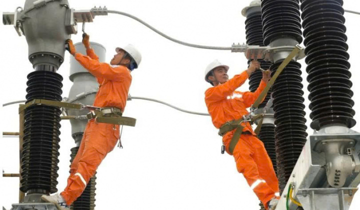 Thanh Hóa: Bảo đảm cung ứng điện trước áp lực tăng cao