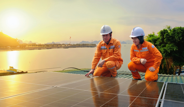 Điện mặt trời mái nhà tại Quảng Ninh: Xu thế tất yếu và lời giải cho bài toán năng lượng bền vững