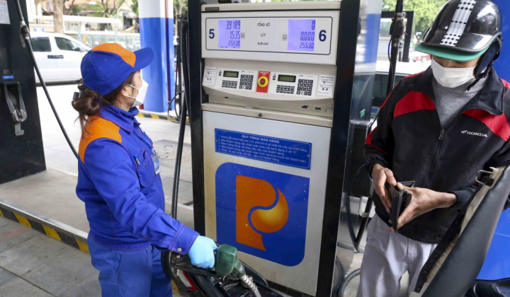 Kỳ điều hành giá xăng dầu ngày 21/4: Giá dầu diesel giảm hơn 3.000 đồng/lít