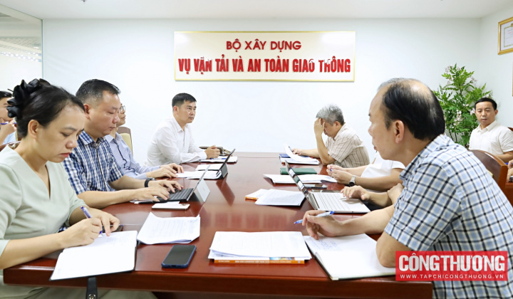 Triển khai Chiến lược phát triển dịch vụ logistics Việt Nam: Bộ Công Thương và Bộ Xây dựng phối hợp gắn kết hạ tầng giao thông với nhu cầu xuất nhập khẩu